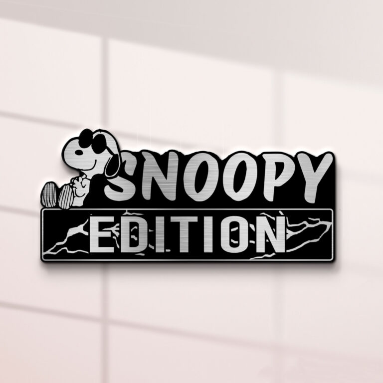 Alternative view of Snoopy Resting Edition Laser Engraved Car Name Badge